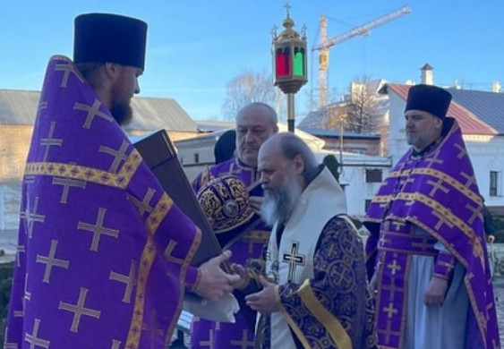 В Успенский кафедральный собор прибыла мироточивая икона Пресвятой Богородицы 